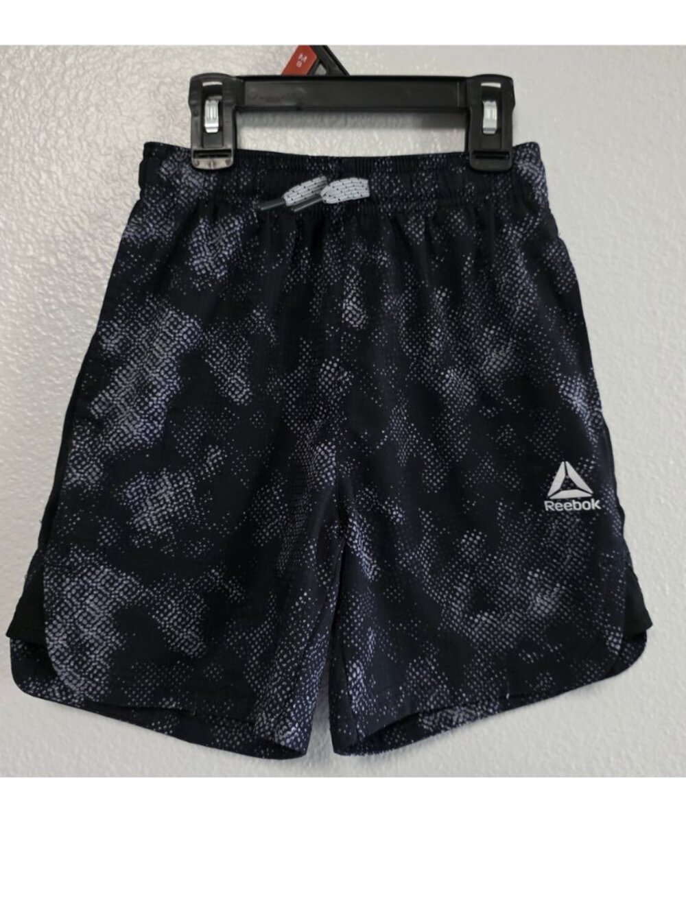 Reebok Black Gray Printed Athletic Shorts Performance Workout Running
